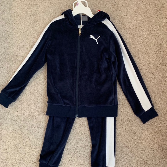 white puma jogging suit